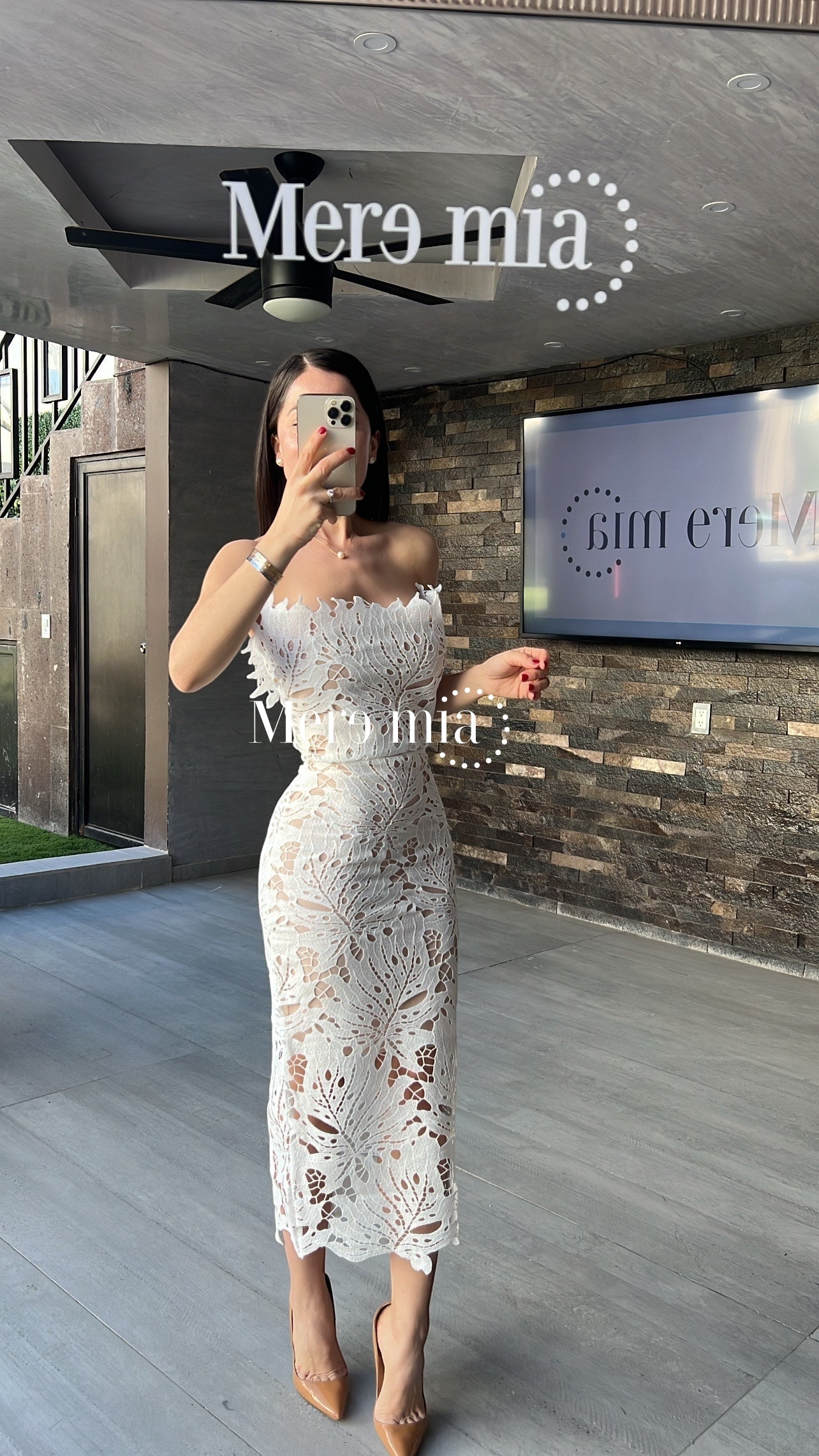 Vestido blanco hojas