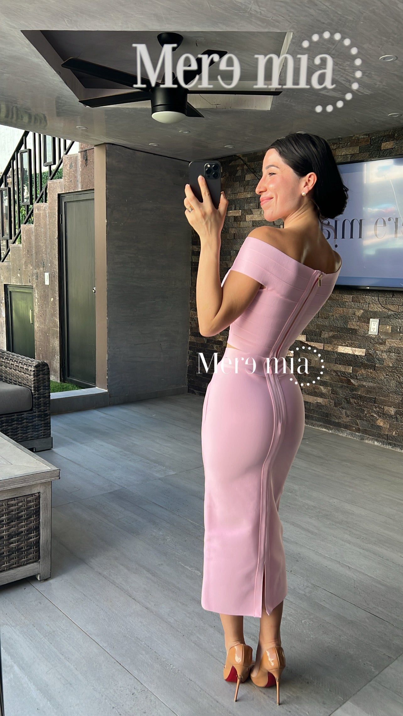 Falda rosa midi
