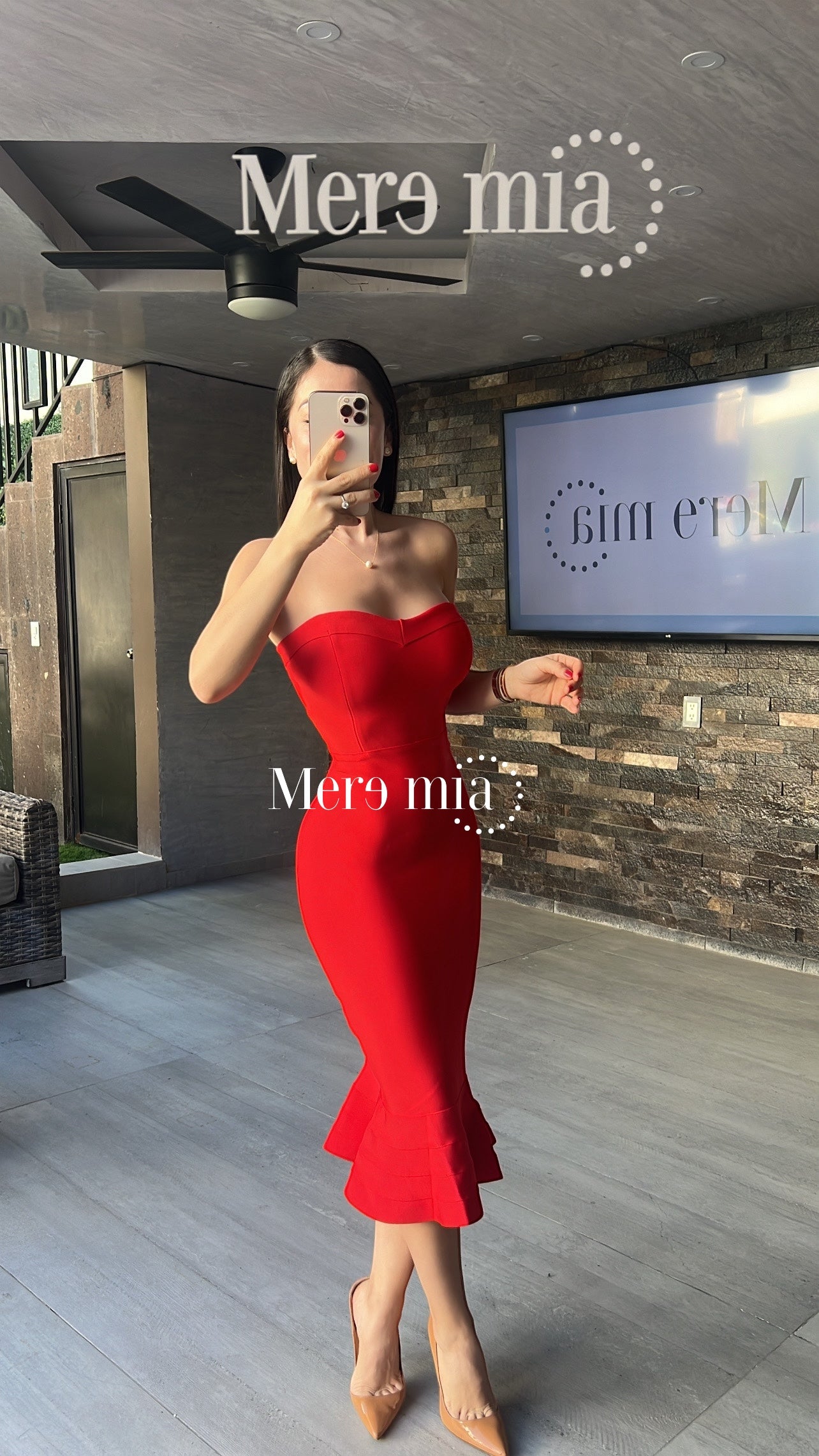 Vestido rojo Olán abajo strapless