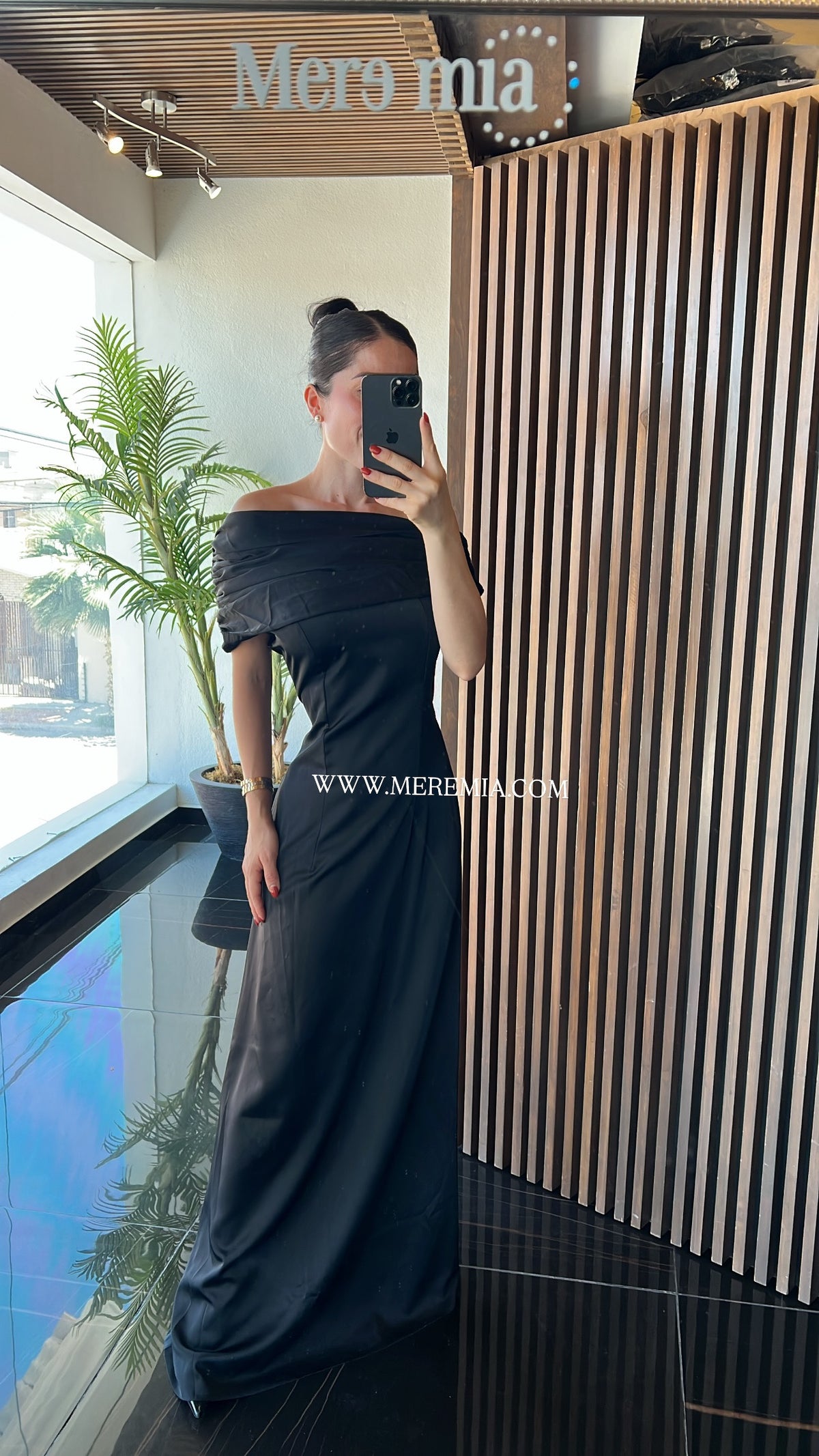 Vestido listo satin olan arriba