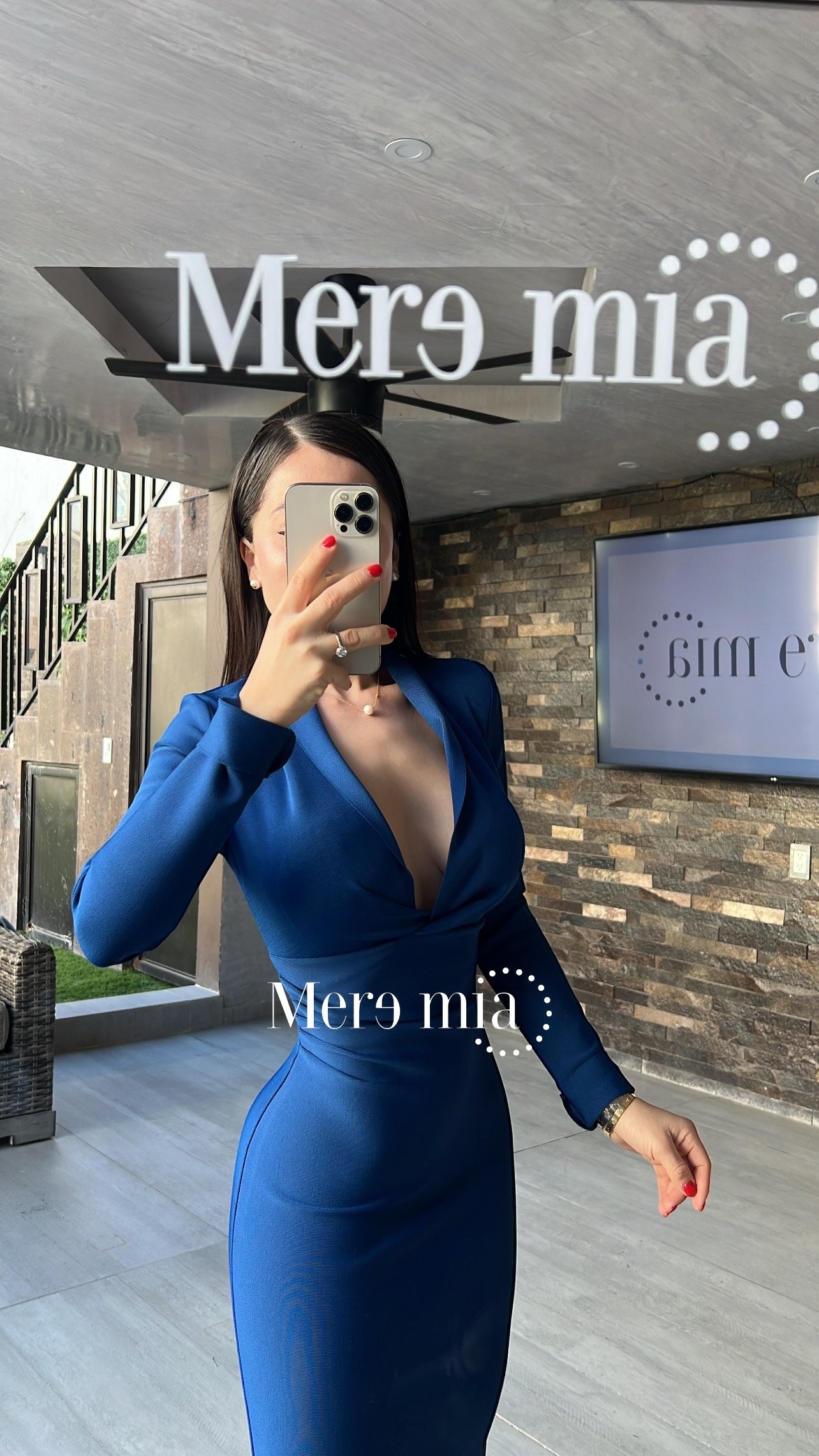 Vestido azul marino manga larga