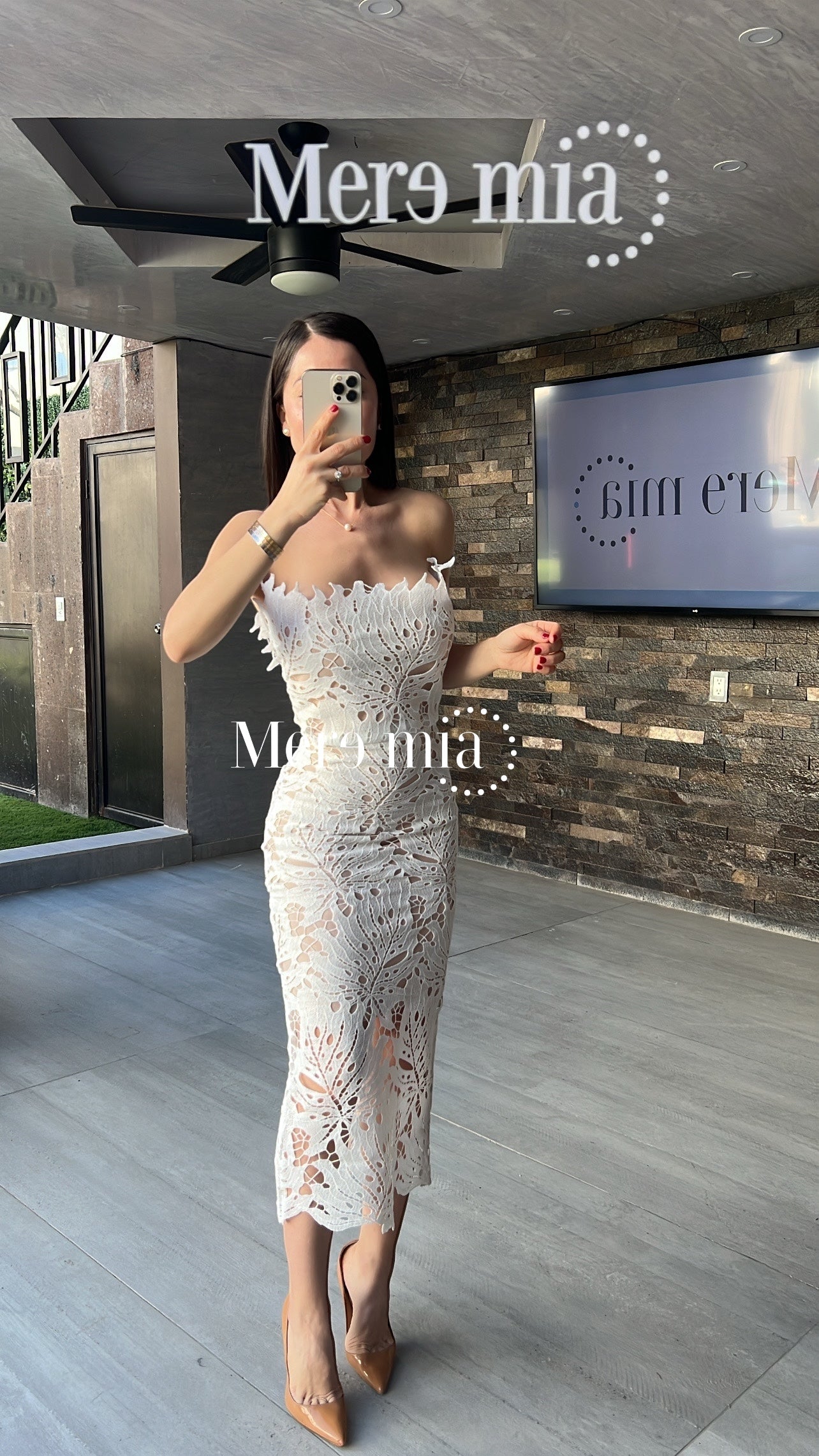 Vestido blanco hojas