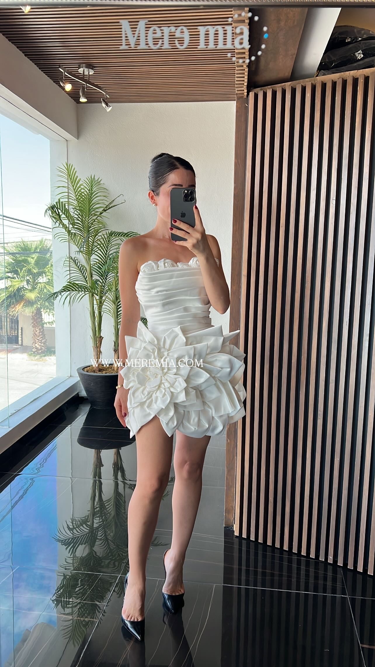 Vestido flor sat corto