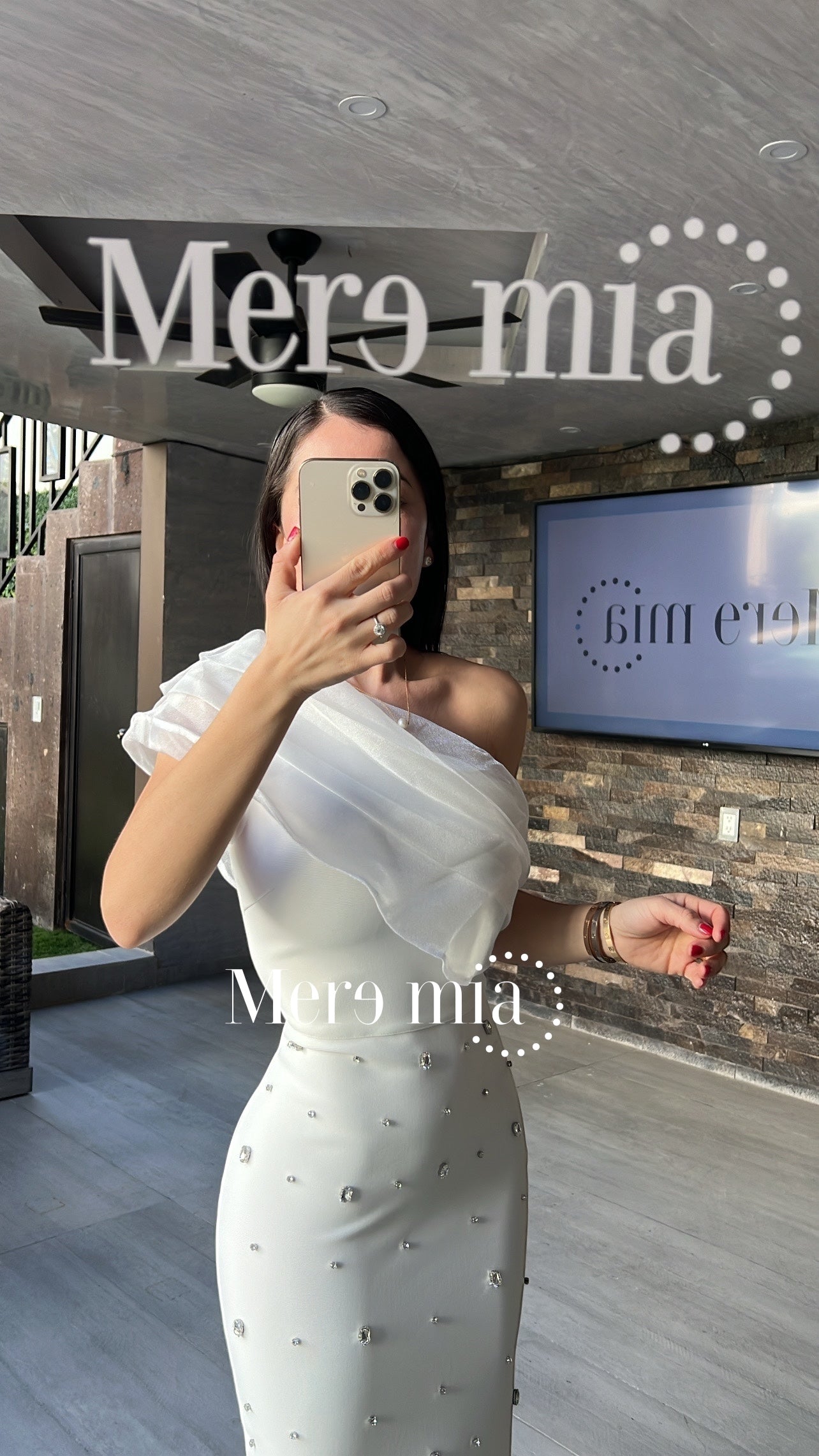 Vestido blanco apl hombro