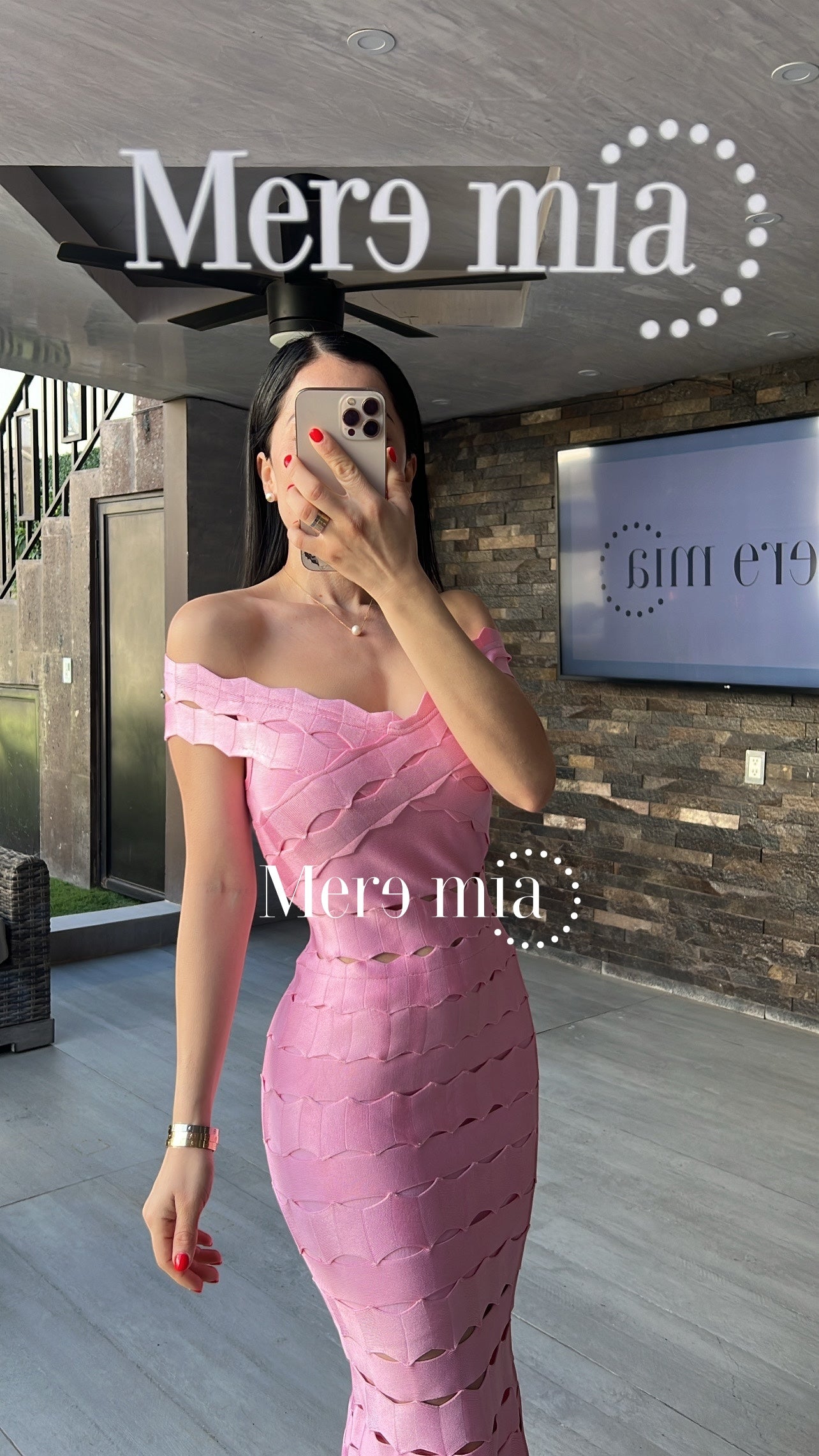 Vestido bug ruff hombros