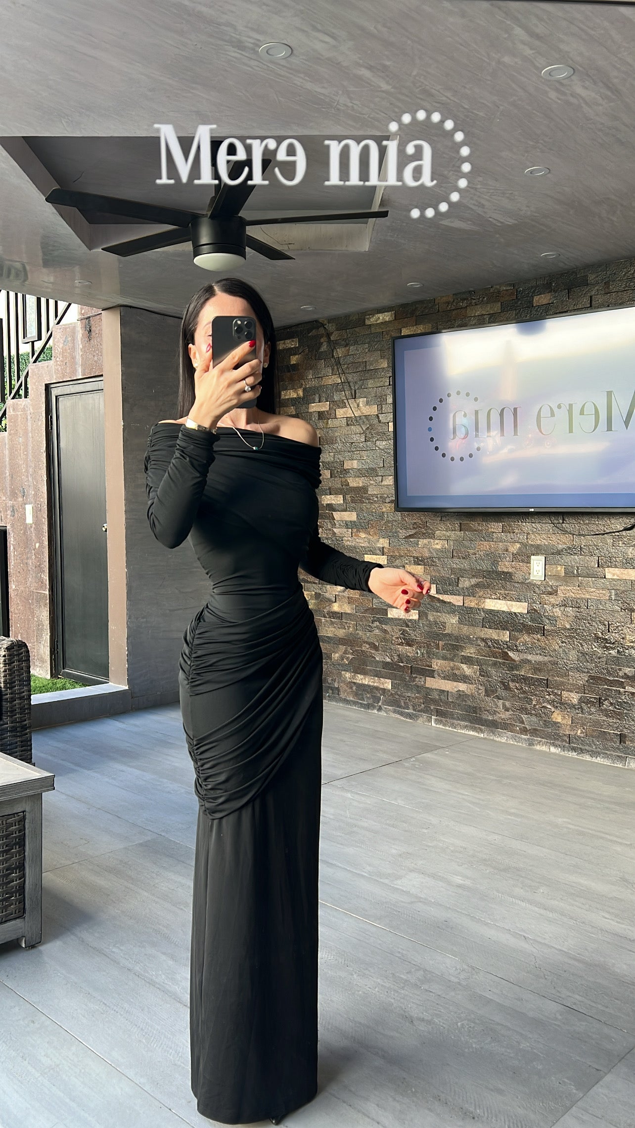 Vestido negro plisado ml