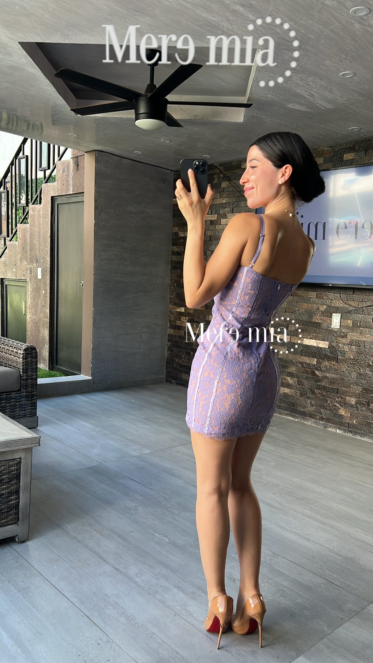 Vestido lila encaje