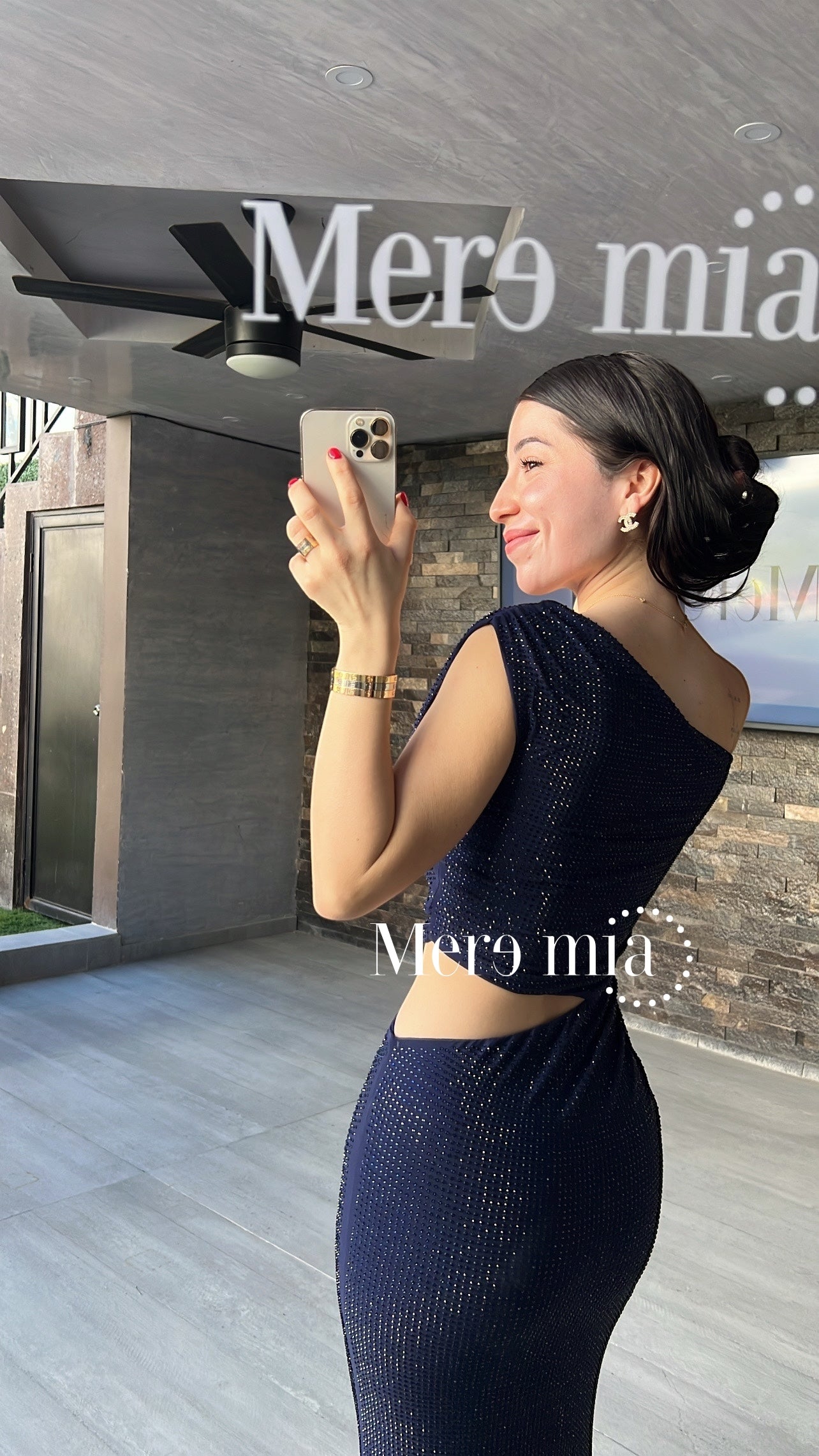 Vestido azul puntos hombro