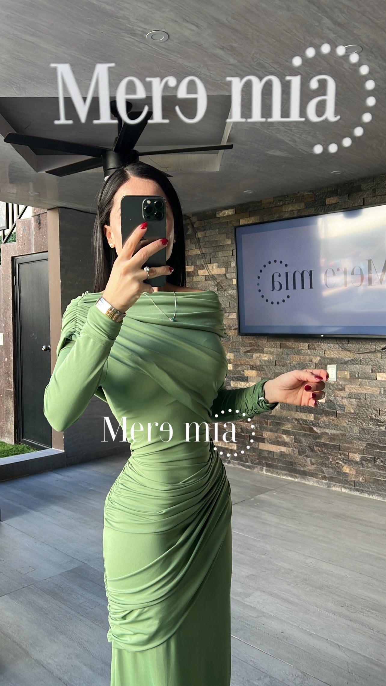 Vestido plisado hombro ml