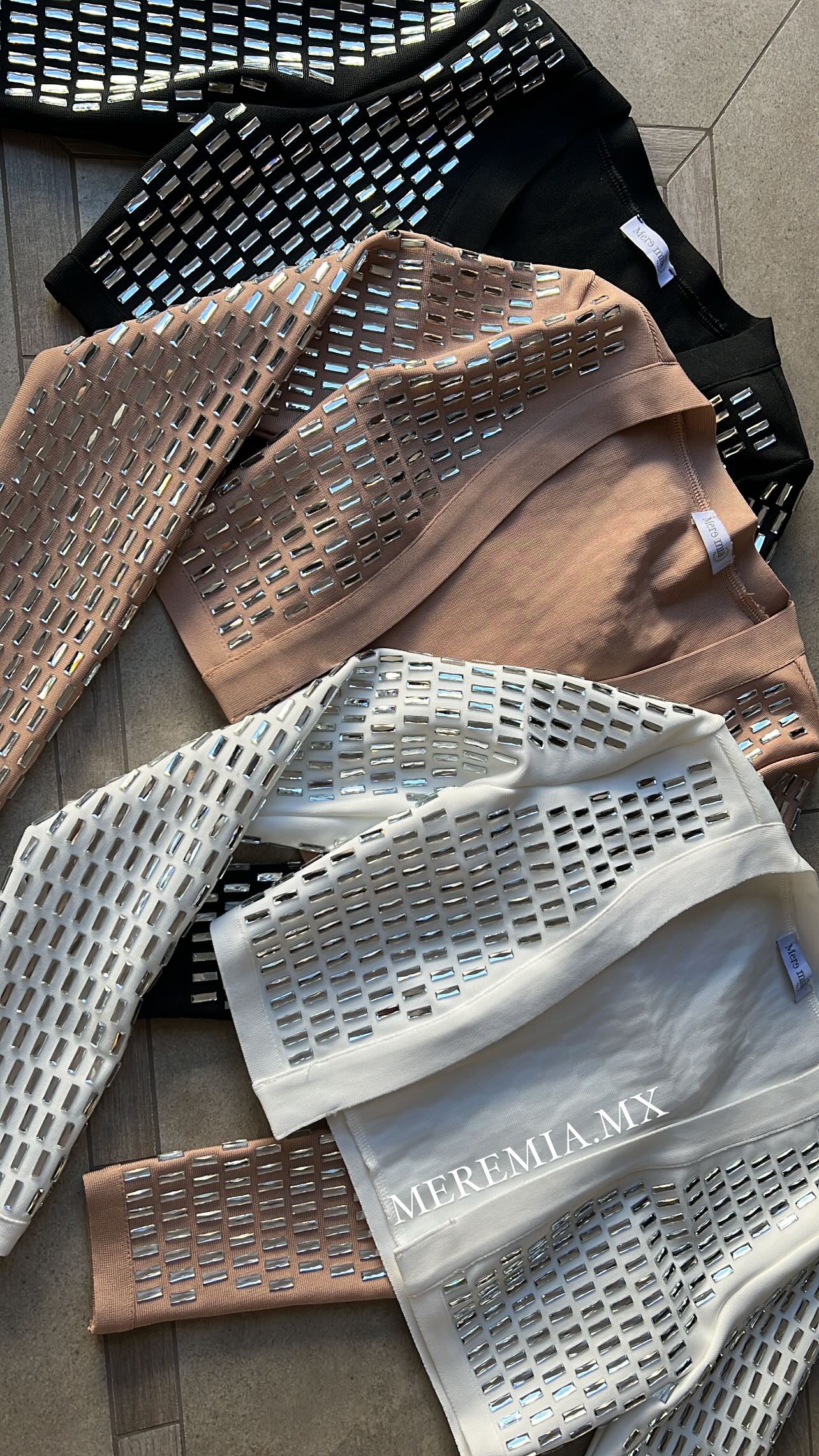 Blazer blanco plata corto